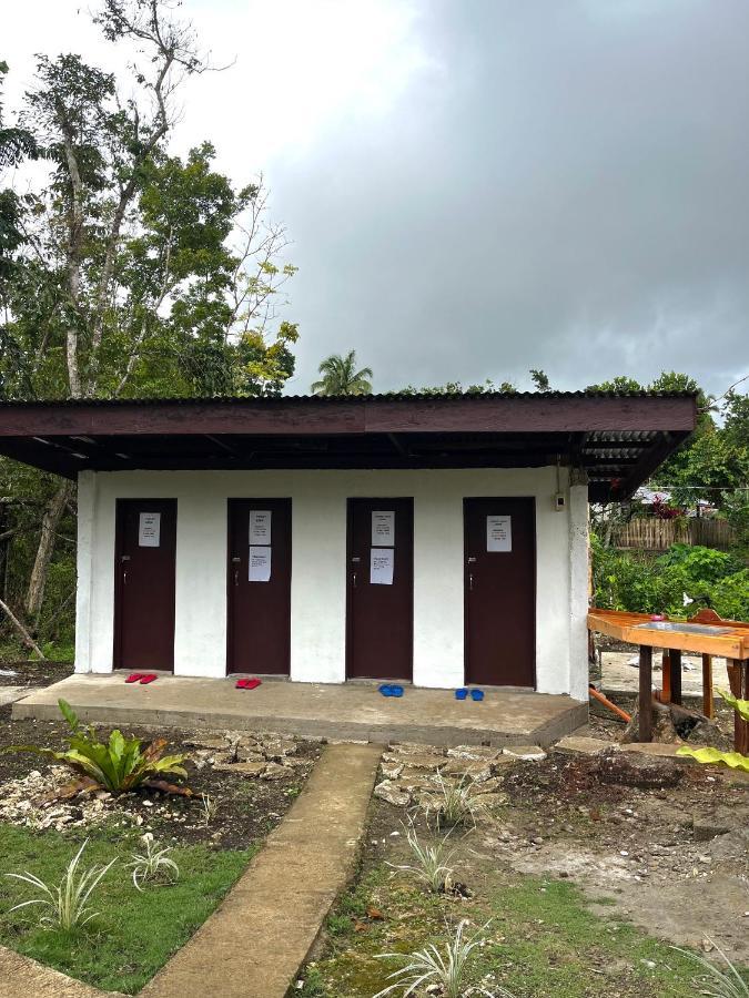 Roca'S Homestay Backpackers Chalet Batuan Exteriér fotografie